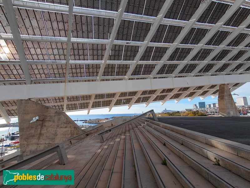 Barcelona - Pèrgola fotovoltaica