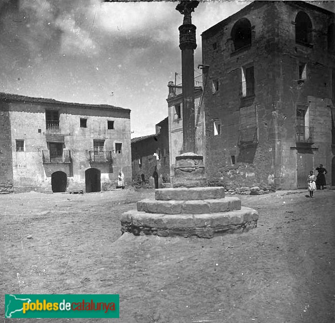 Benavent de Segrià - Creu de terme (desapareguda)