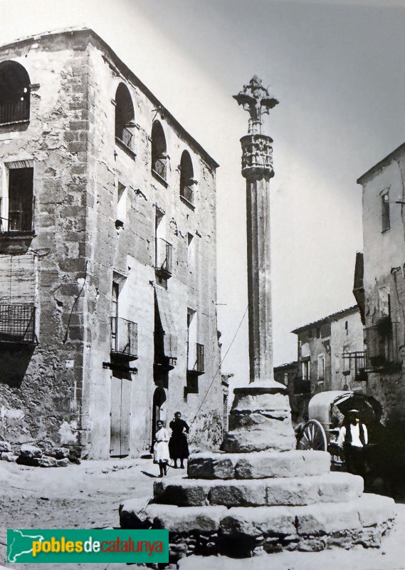 Benavent de Segrià - Creu de terme (desapareguda)