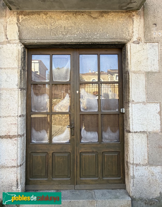 Flaçà - Carrer Sant Josep (la Bolla)
