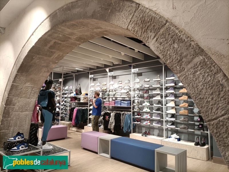 Barcelona - Magatzems Cendra i Caralt (Antiga Hidroelèctrica de Catalunya)