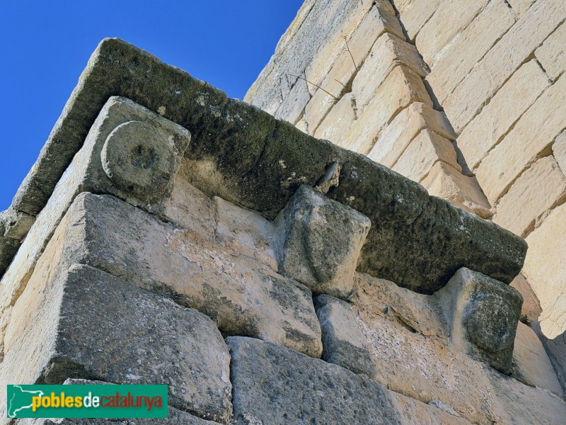 Torrebesses - Església de Sant Salvador. Mènsules