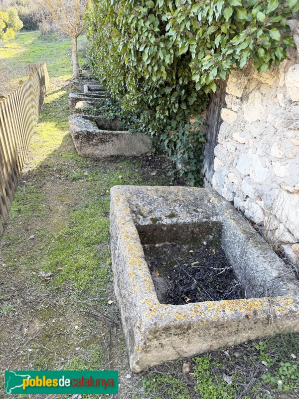 Almatret - Safareigs del Pou de la Vila