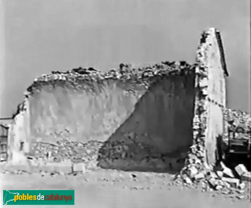 Almatret - L'ermita de Sant Joan abans de la reconstrucció