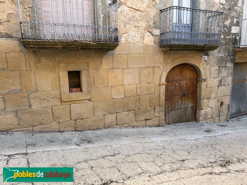 Llardecans - Mur al carrer Vilaclosa, 12