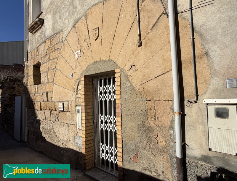 Maials - Porta del castell