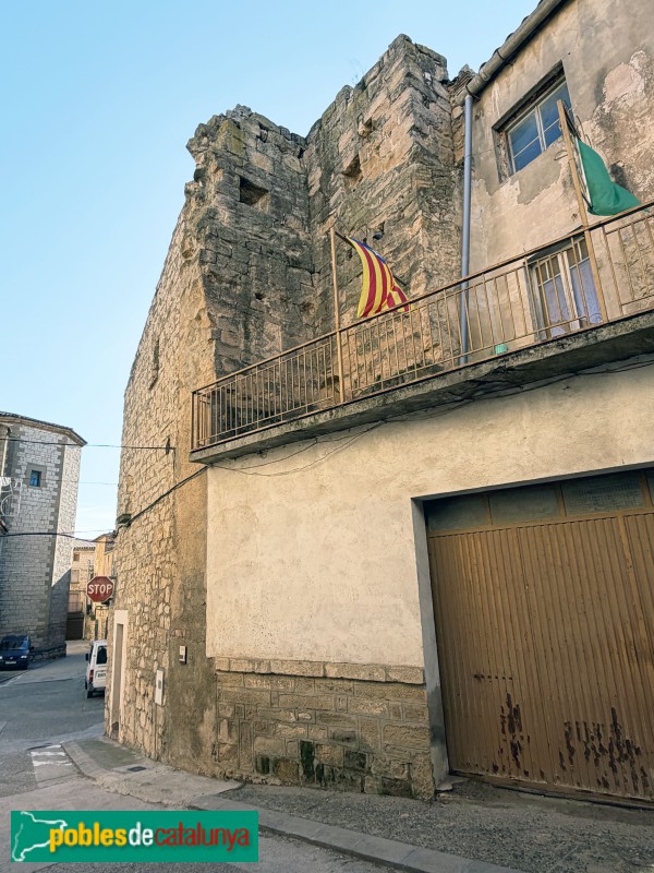 Maials - Muralla. Restes d'una torre