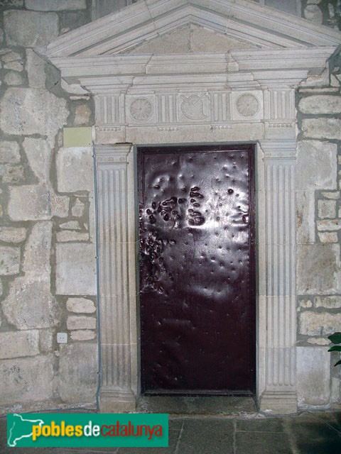 Bordils - Església de Sant Esteve. Porta de la sagristia (Foto: <i>Memòria Digital de Bordils</i>, 2006) Bordils - Església de Sant Esteve. Porta de la sagristia