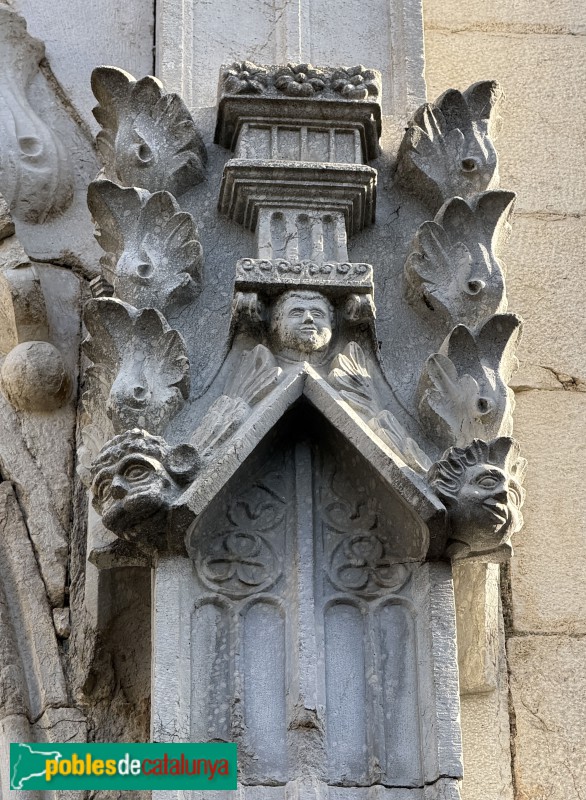 Bordils - Església de Sant Esteve. Portada (Foto: Albert Esteves, 2026) Bordils - Església de Sant Esteve. Portada