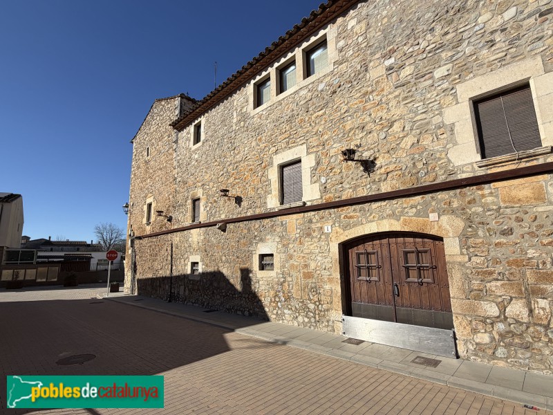 Bordils - Castell de Bordils (Can Xapa) (Foto: Albert Esteves, 2026) Bordils - Castell de Bordils (Can Xapa)