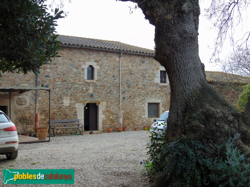 Bordils - Cal Conill Gros (Foto: Josep M. Viñolas, CC BY-SA 4.0, 2021) Bordils - Cal Conill Gros