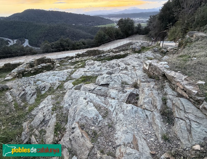 Sant Julià de Ramis - Restes d'un poblat altmedieval (Foto: Albert Esteves, 2026) Sant Julià de Ramis - Restes d'un poblat altmedieval