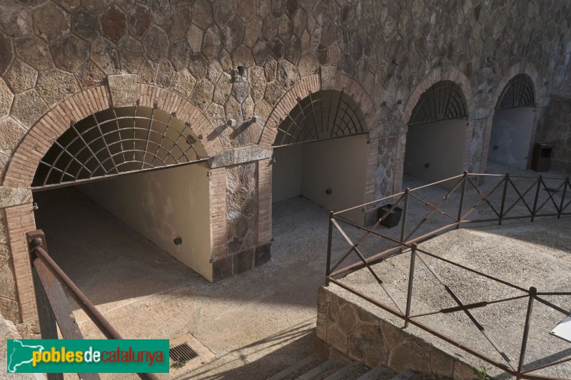 Castell de Sant Julià de Ramis (Foto: Raül Costal -invarquit.cultura.gencat.cat-, 2023) Castell de Sant Julià de Ramis