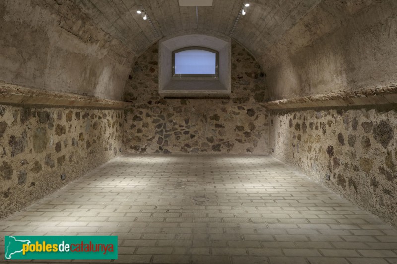 Castell de Sant Julià de Ramis (Foto: Raül Costal -invarquit.cultura.gencat.cat-, 2023) Castell de Sant Julià de Ramis