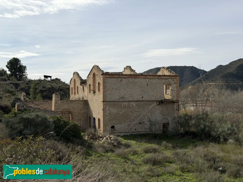 La Granja d'Escarp - Conjunt de la fàbrica de ciment