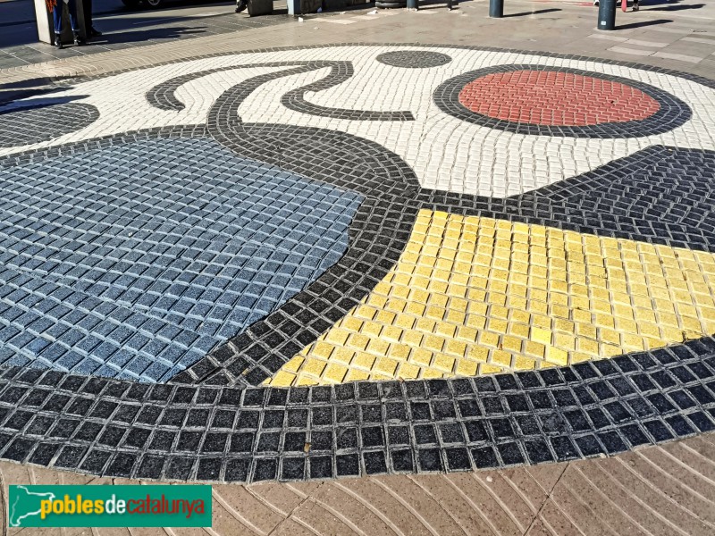 Barcelona - Mosaic del Pla de l'Os (Joan Miró)