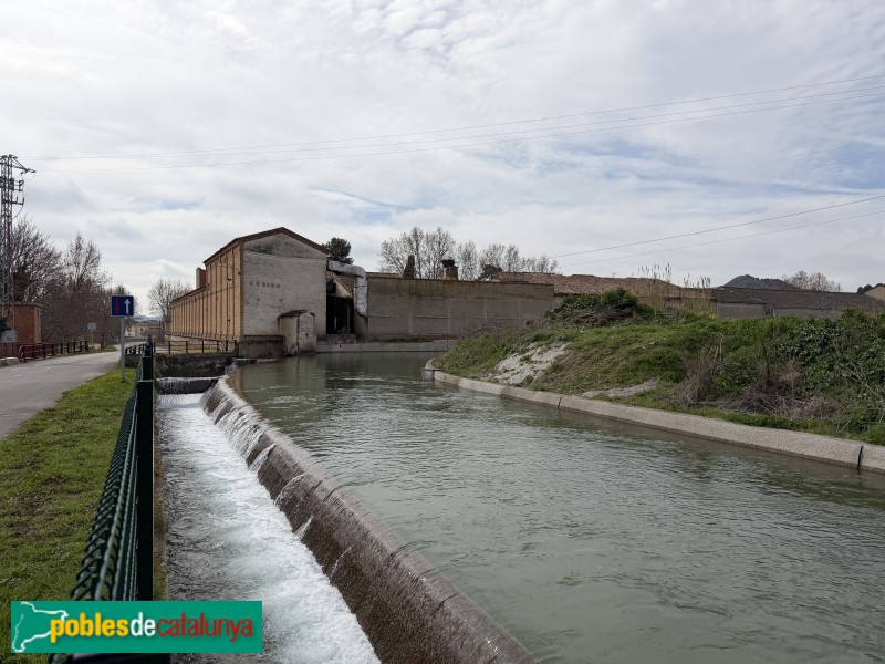 Alfarràs - Canal de Pinyana a les antigues Filatures Casals