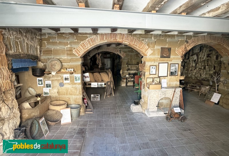 Almenar - Cal Tonot (Museu)