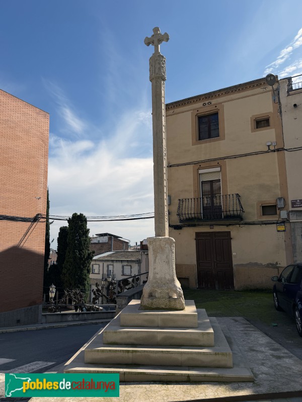 Almenar - Creu de terme. Reproducció