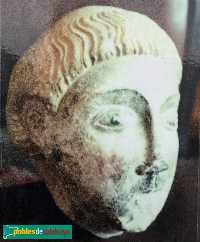 Alpicat - Església de Sant Bartomeu. Cap recuperat en les obres de restauració. <i>cartell in situ</i>