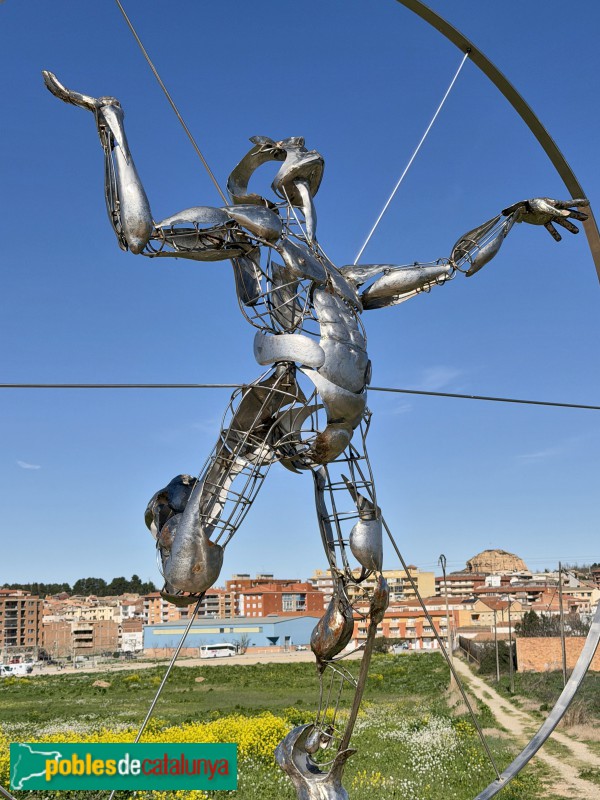Almacelles - Escultura <i>Victòria</i>