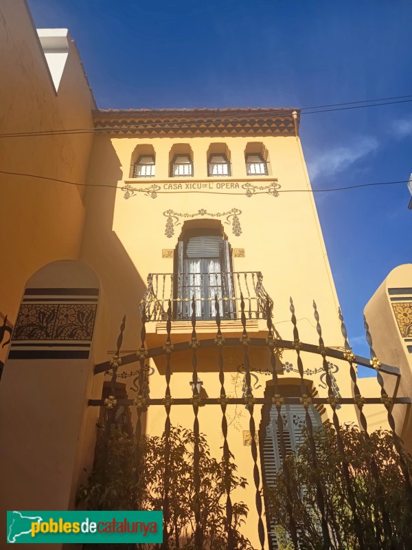 Arenys de Mar - Can Xicu de l'Òpera