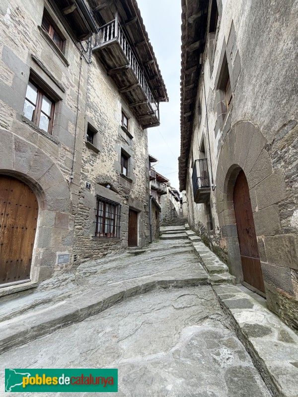 Rupit - Carrer del Fossar
