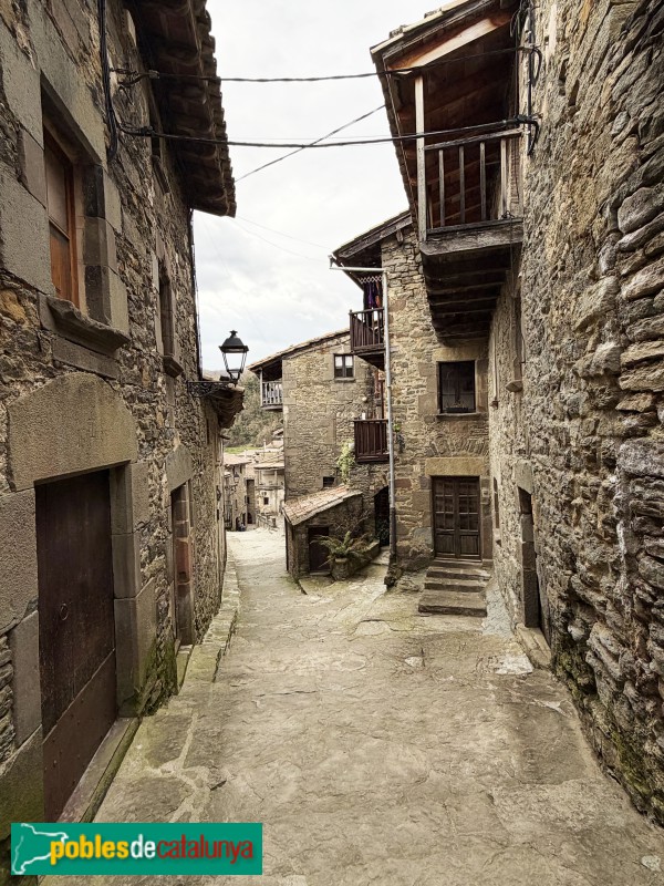 Rupit - Carrer del Fossar