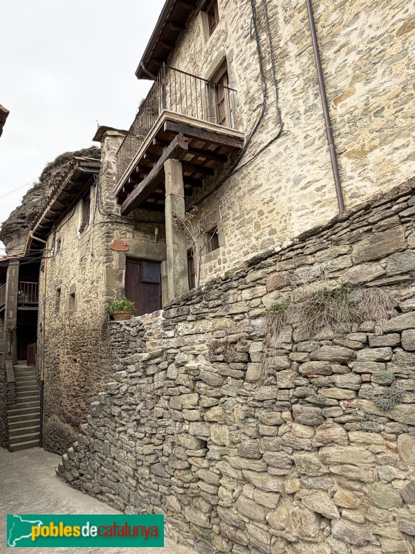 Rupit - Carrer del Fossar, 25 -Cal Sabater-