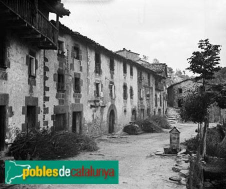Rupit - Carrer del Coll del Castell