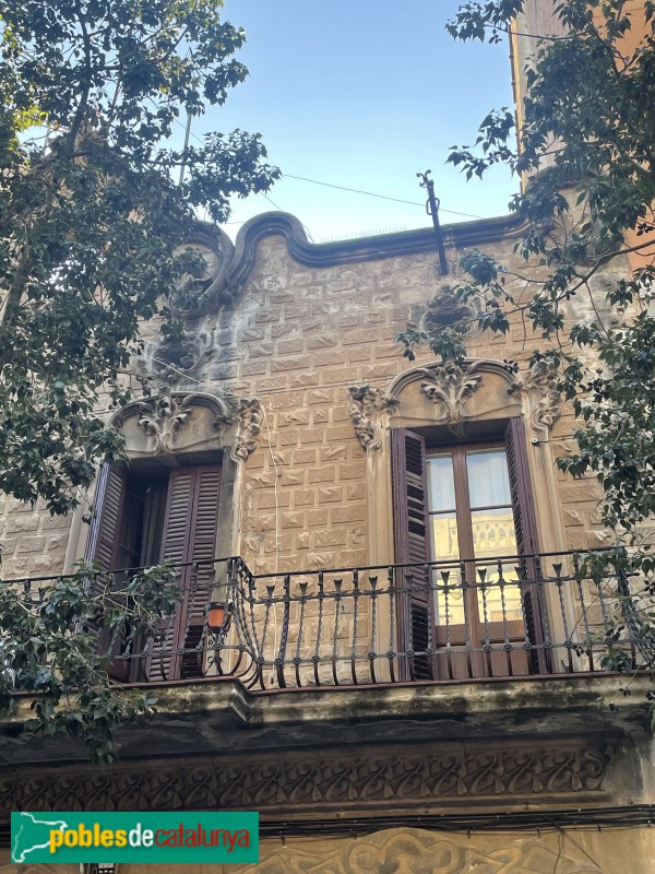 Barcelona - Creu dels Molers 81