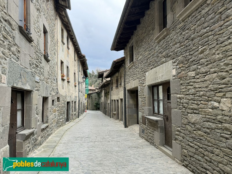 Rupit - Carrer de la Barbacana