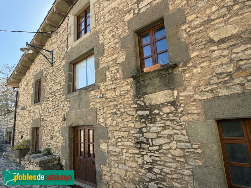 Tavertet - Carrer de Dalt. Cal Pelat