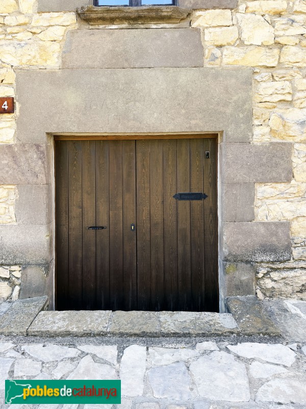 Tavertet - Carrer de Baix. Can Serra