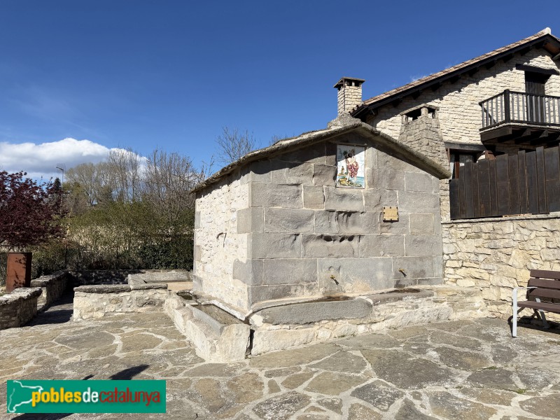 Tavertet - Font i safareig de Tavertet