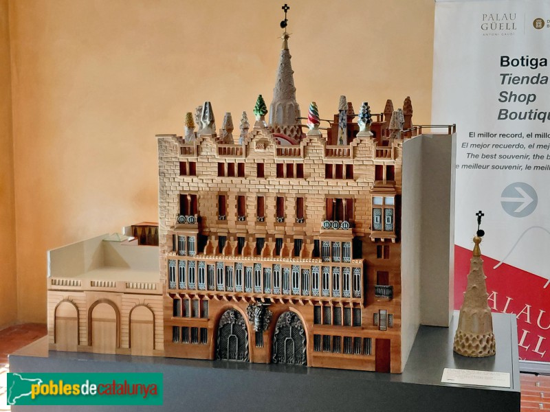 Barcelona - Palau Güell. Maqueta