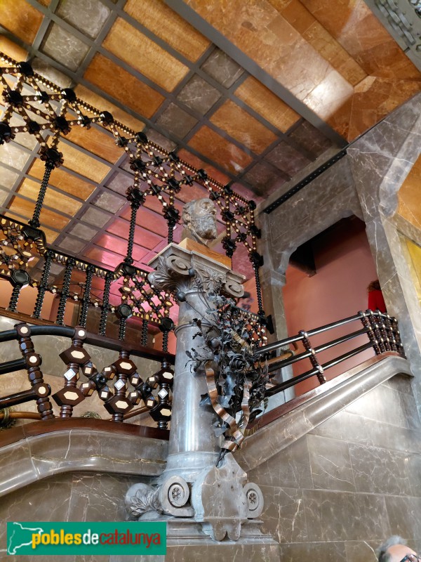 Barcelona - Palau Güell. Bust Joan Güell i Ferrer