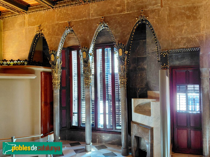 Barcelona - Palau Güell. Dormitoris