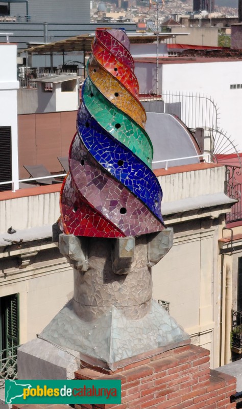 Barcelona - Palau Güell. Xemeneia