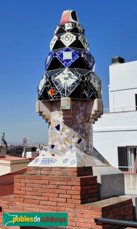 Barcelona - Palau Güell. Xemeneia