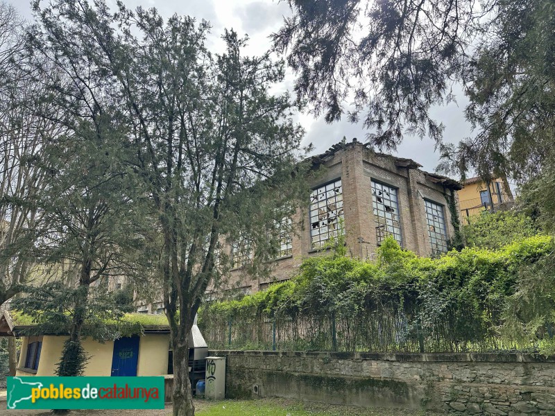 Roda de Ter - Fàbrica <i>la Blava</i> (Foto: Anna Corcoll, 2026) Roda de Ter - Fàbrica <i>la Blava</i>