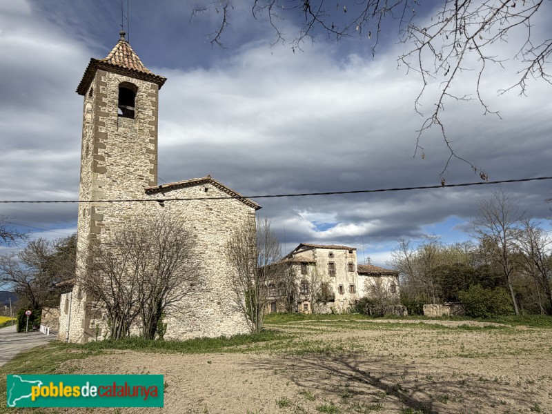Les Masies de Roda - El Vicenç, amb l'església de la Guàrdia en primer pla