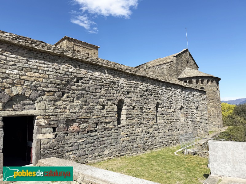 Les Masies de Roda - Monestir de Sant Pere de Casserres (Foto: Albert Esteves, 2026) Les Masies de Roda - Monestir de Sant Pere de Casserres