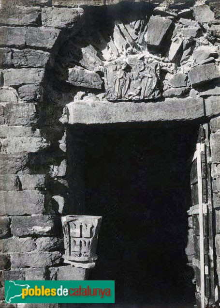 Les Masies de Roda - Monestir de Sant Pere de Casserres (Foto: <i>Enric Sellarès Vernet - Arxiu Centre Excursionista de Catalunya-</i>, 1900-1920) Les Masies de Roda - Monestir de Sant Pere de Casserres