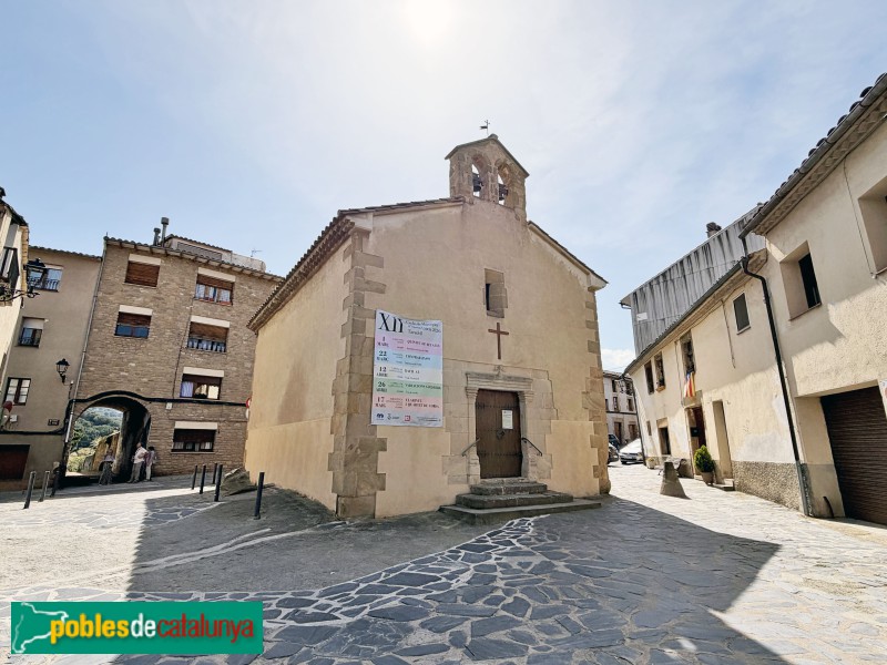 Taradell - Plaça de Santa Llúcia (Foto: Albert Esteves, 2026) Taradell - Plaça de Santa Llúcia