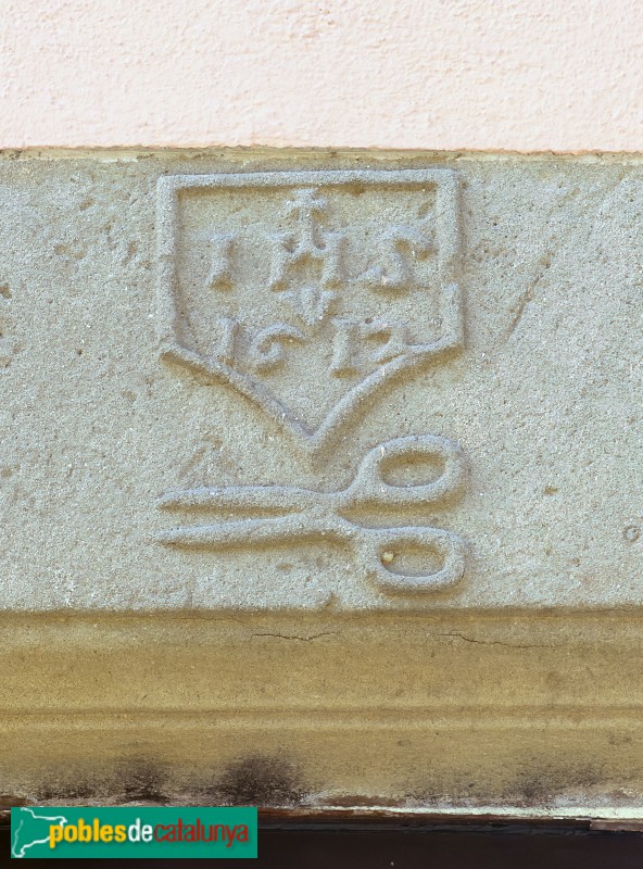 Sant Julià de Vilatorta - Llinda de Cal Joanic (1612) (Foto: Albert Esteves, 2026) Sant Julià de Vilatorta - Llinda de Cal Joanic (1612)