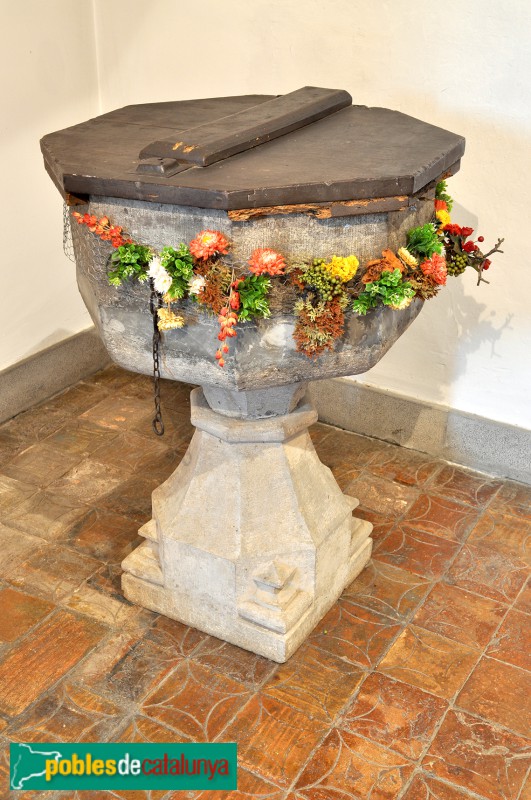 Sant Gregori - Església de Sant Medir. Pica baptismal