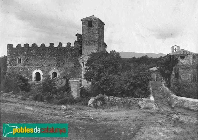 Sant Gregori - Castell de Cartellà (Foto: Valentí Fargnoli, 1911-31) Sant Gregori - Castell de Cartellà