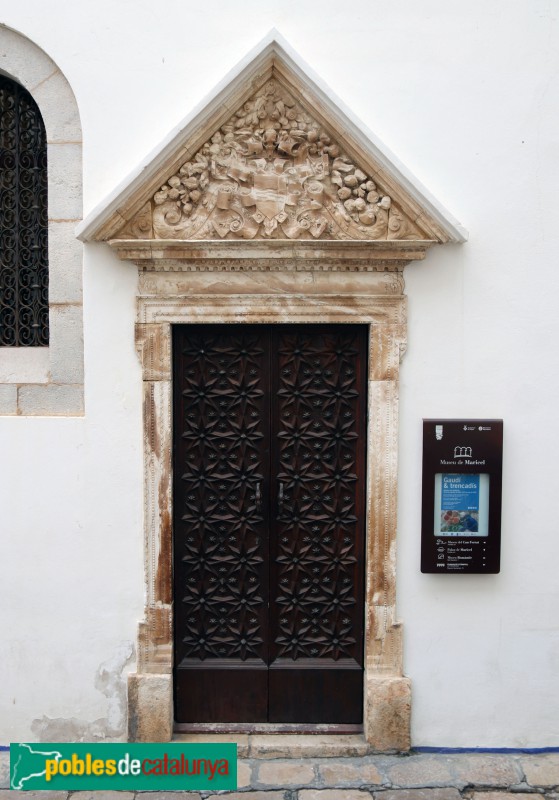 Sitges - Palau Maricel de Mar. Porta procedent del Palau de Raixa (Mallorca) (Foto: Albert Esteves, 2026) Sitges - Palau Maricel de Mar. Porta procedent del Palau de Raixa (Mallorca)