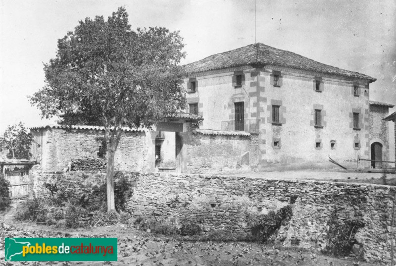 Sant Julià de Vilatorta - El Llopart (Foto: <i>Manuel Cazador -Arxiu Fotogràfic Centre Excursionista de Catalunya-</i>, 2915) Sant Julià de Vilatorta - El Llopart